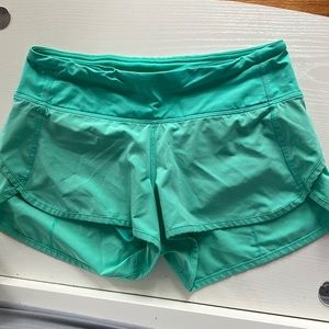 Lululemon Teal Size 4 Speed Up Shorts